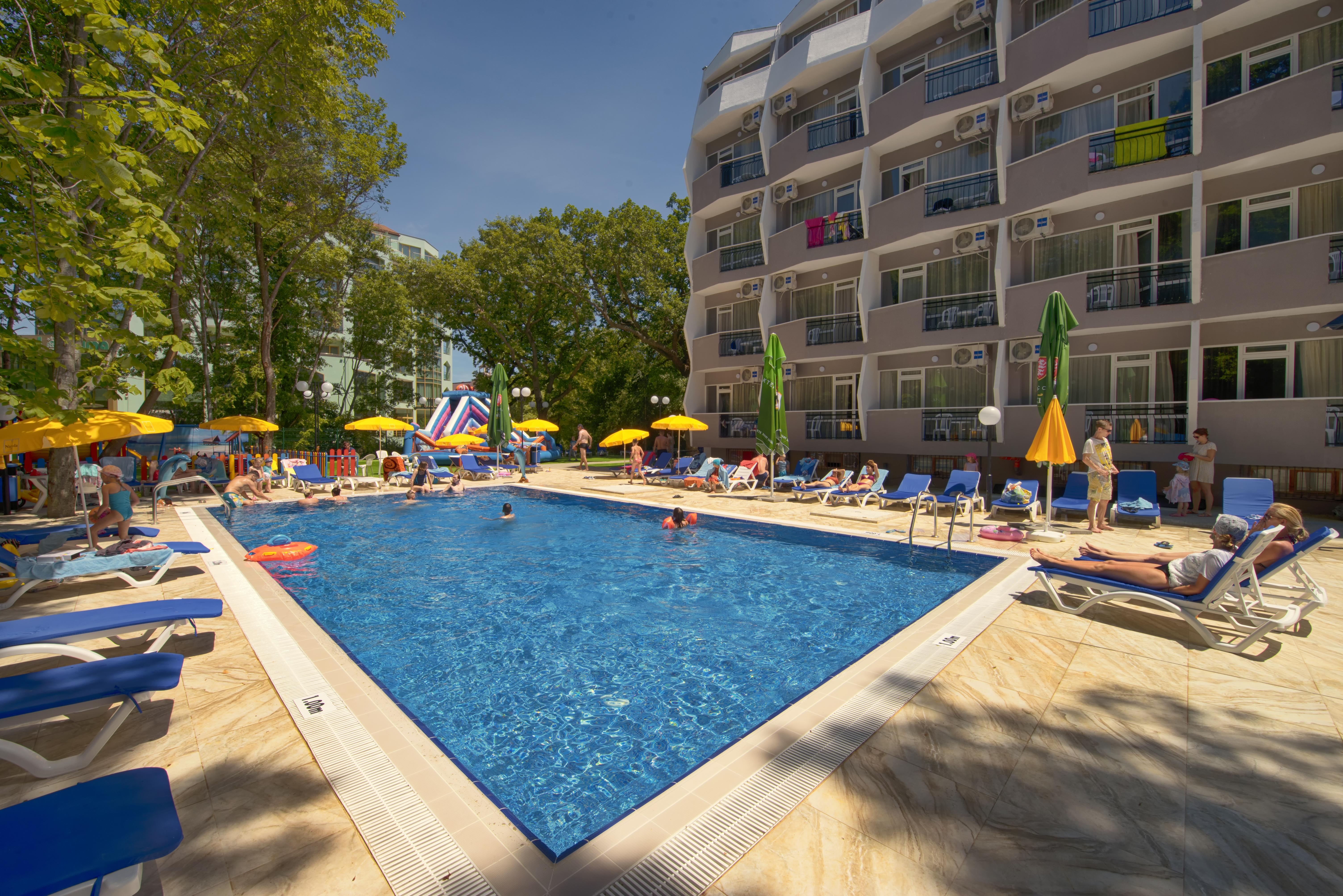 Prestige Deluxe Hotel Aquapark Club Golden Sands Bagian luar foto